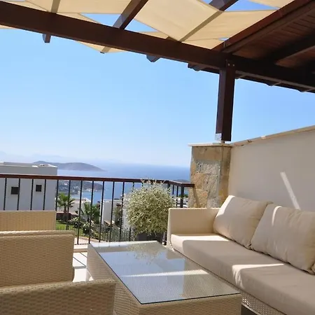 Appartement Sleeps 4 With Pool And Air Con *